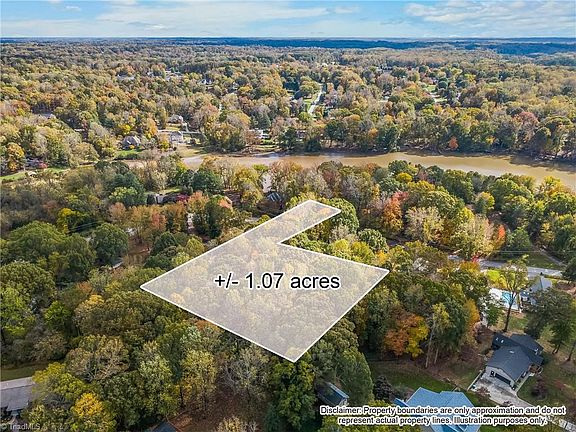 3rd image of 3541 N Lakeshore Dr Lot 13