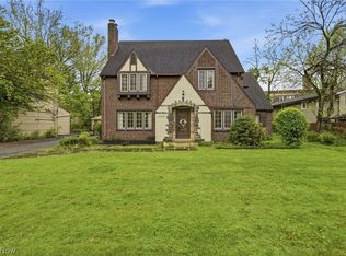 14316 Ashwood Rd, Shaker Heights, OH 44120