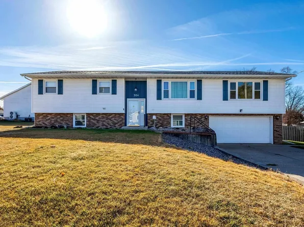 304 4th Ave, Colona, IL 61241