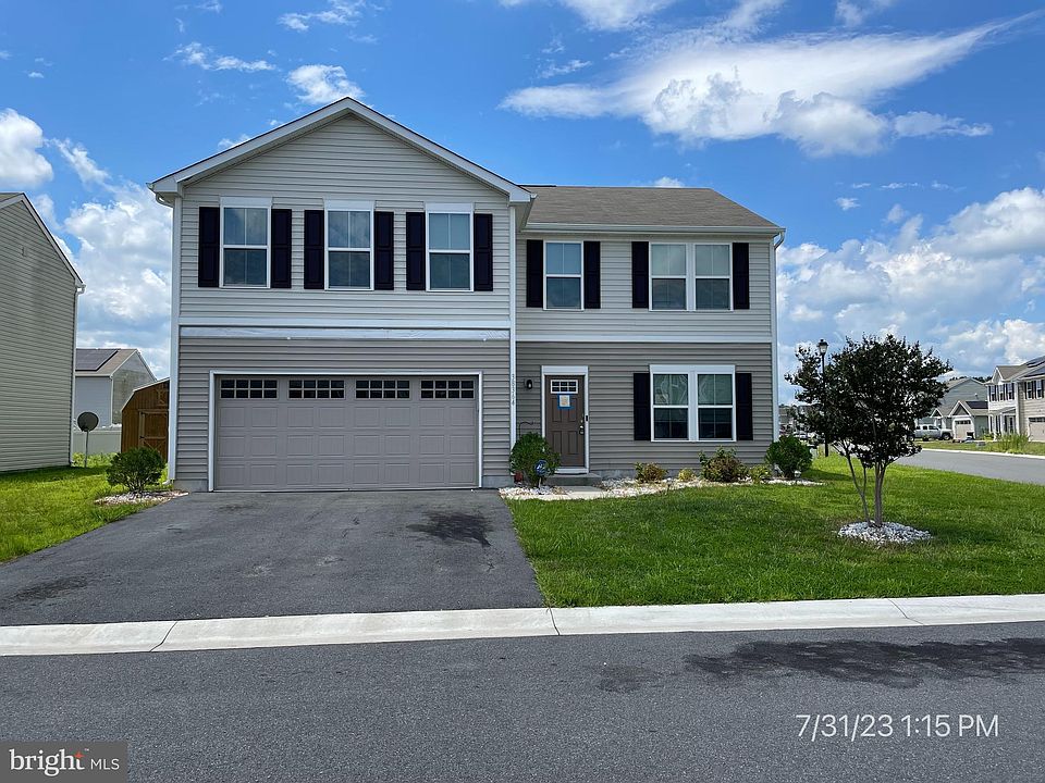 1st image of 38364 Elizabeth Ln
