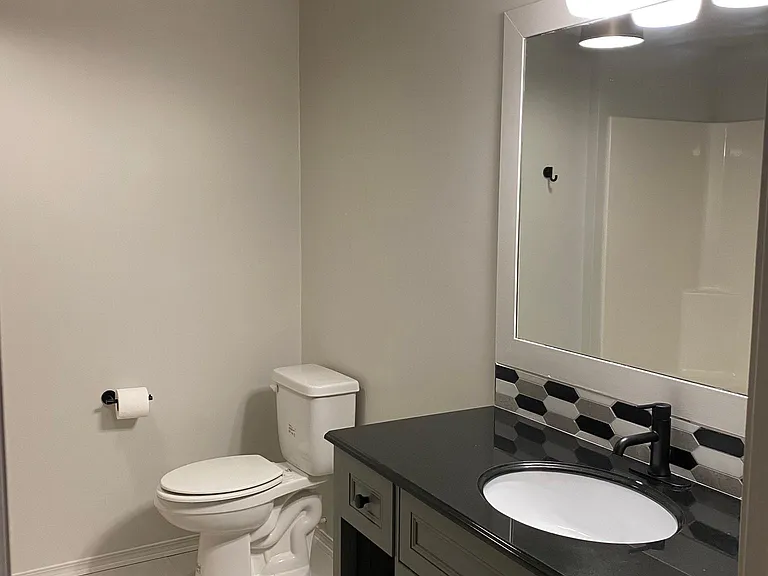 607 Havenwood Ct — Photo 21