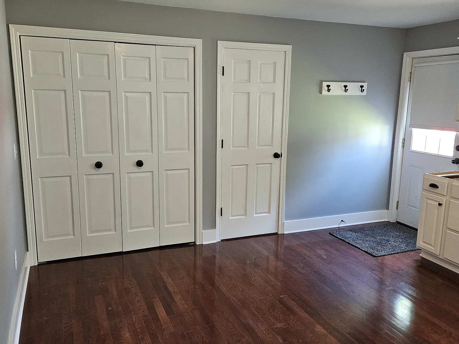 117 Hastings St NE — Photo 2