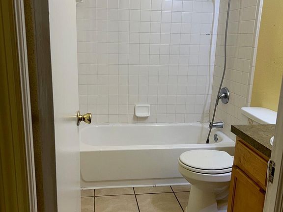 5th image of 4456 MELVIN Circle E