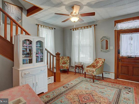 4th image of 63 N Linden Ave
