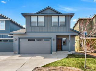 241 NW 29th St, Redmond, OR 97756