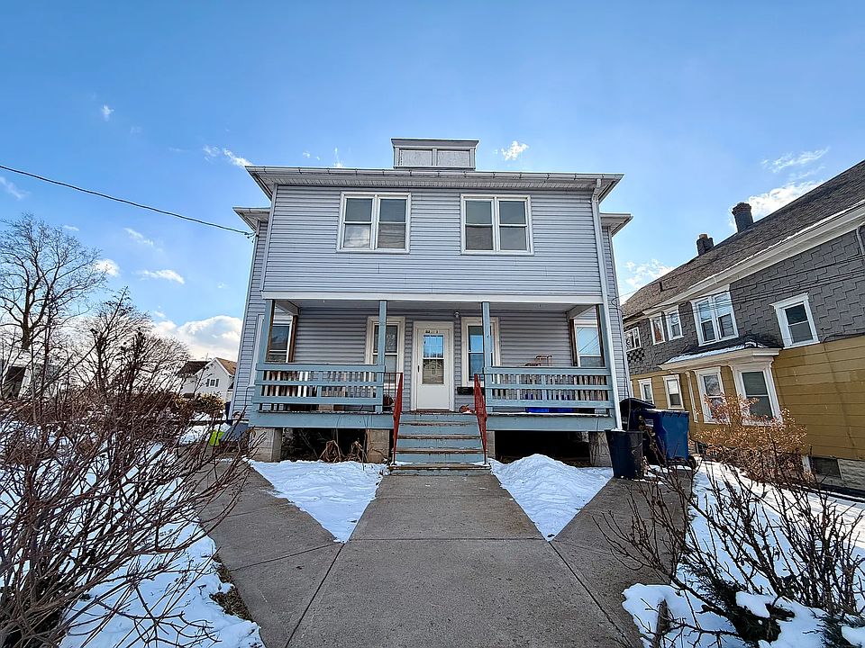 1st image of 212 Craton St #3