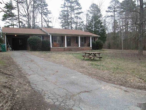 4th image of 311 York Dr