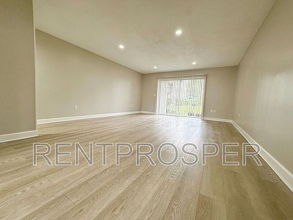 5th image of 4267 S Semoran Blvd APT 14
