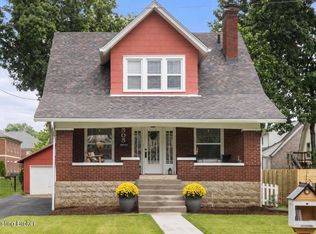 505 Wood Rd, Lyndon, KY 40222