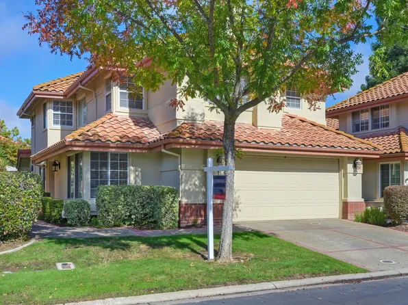 105 Eagle Creek Ct, Folsom, CA 95630