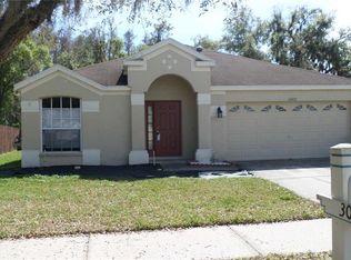 30712 Iverson Dr, Wesley Chapel, FL 33543