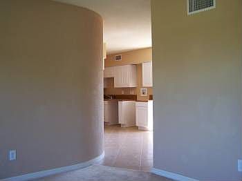 1st image of 1465 Drew St