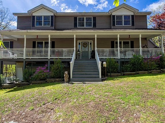 5th image of 806 Firelight Ct