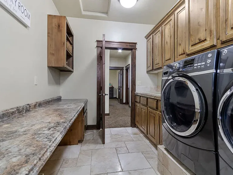 Laundry Room Cabinet