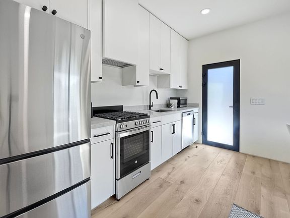 3rd image of 605 San Dieguito Dr #607