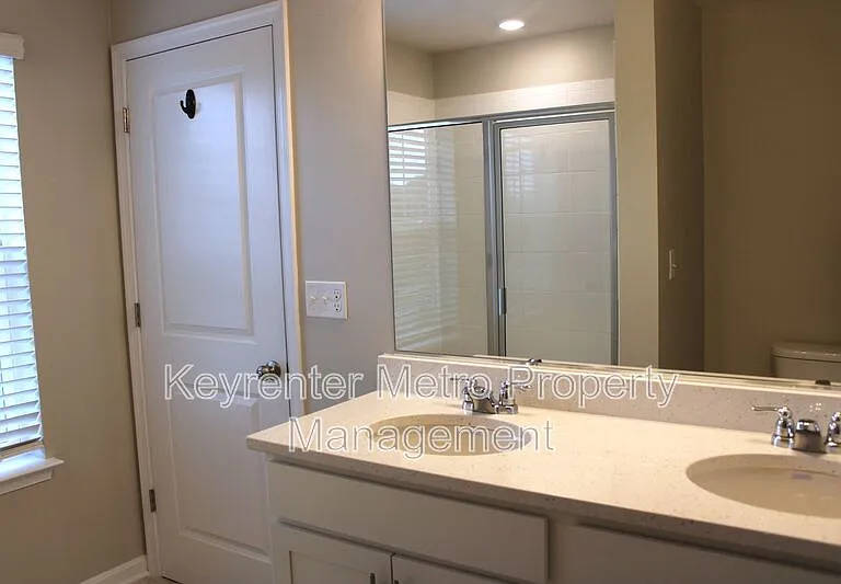 9818 Ruby Lockhart Blvd — Photo 36