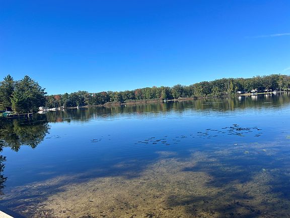 2nd image of 6325 Indian Lake Dr