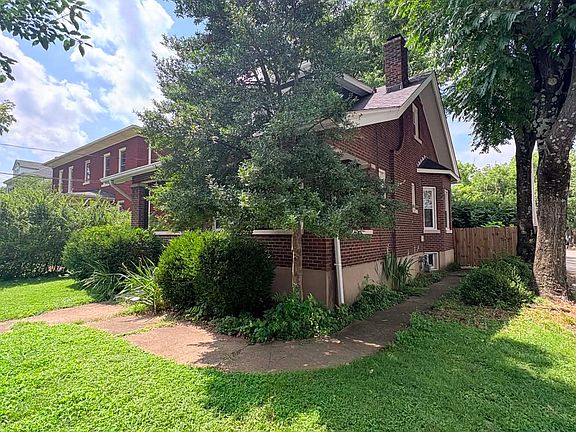 2nd image of 1971 Douglass Blvd
