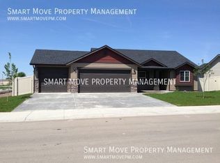 6087 N Santa Rita Ave, Meridian, ID 83646