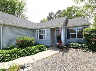 31 Oxycocus Rd, Manahawkin, NJ 08050