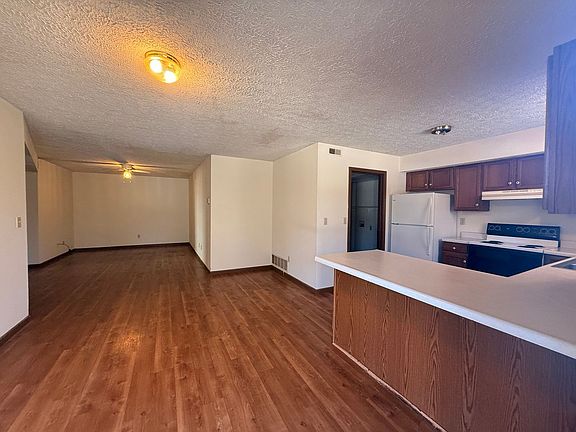 3rd image of 2165-2171 Tenbrink Dr #2169