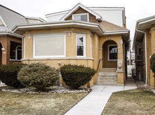 5314 W Wolfram St, Chicago, IL 60641
