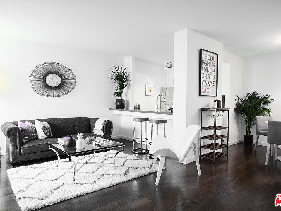 1st image of 141 S Clark Dr APT 205