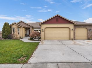 382 Sell Ln, Richland, WA 99352
