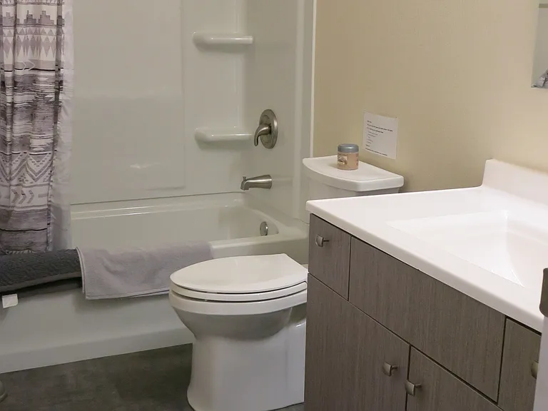 3475 Hope St #1 — Photo 14