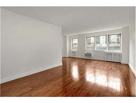Rented by Douglas Elliman | media 31