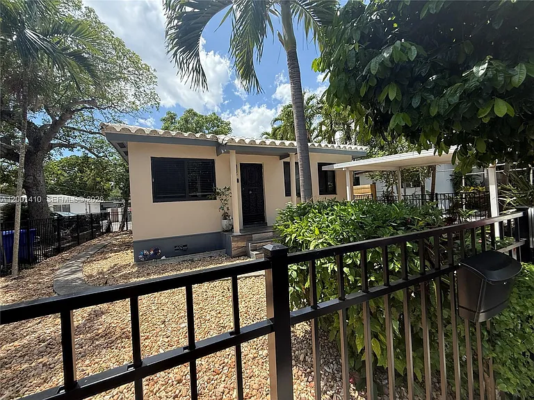 5530 NW Miami Ct — Photo 53