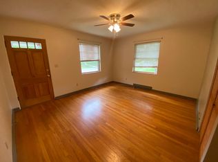 2610 B St, Lincoln, NE 68502