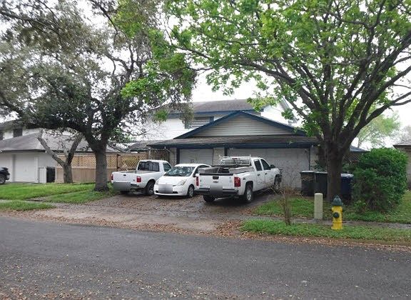 2nd image of 1113 Delta Dr