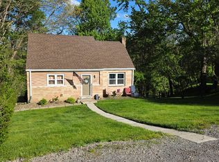 121 Ridge Ave, Mcknight, PA 15237