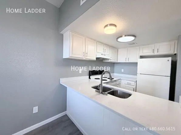 4957 S Park Ave APT 202, Tucson, AZ 85706