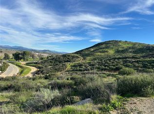 27277 Garbani Rd #B, Menifee, CA 92584