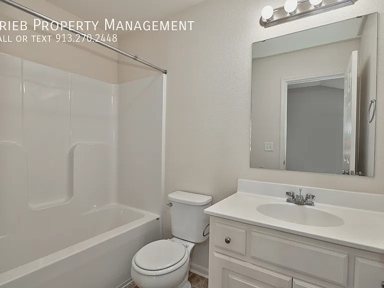 22161 W 124th Pl #6 — Photo 11