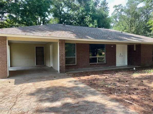 6663 Abraham Lincoln Dr, Jackson, MS 39213