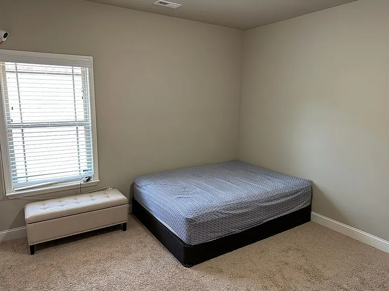 178 Kenton Ln — Photo 18