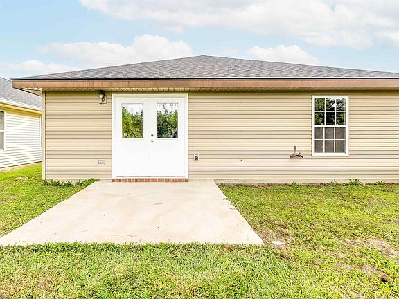 3rd image of 242 Jolie Oaks Blvd