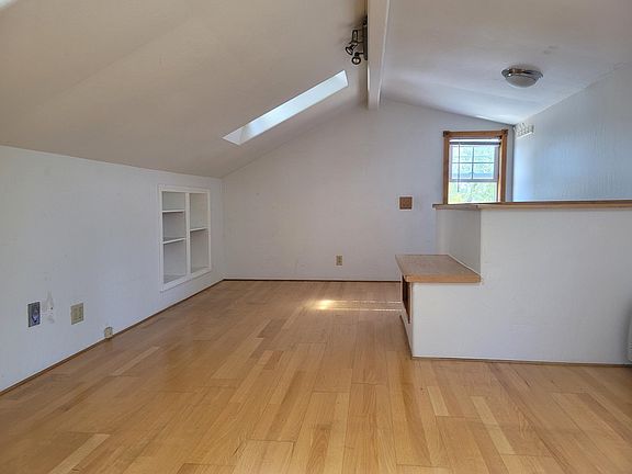 3rd image of 4315 Fillmore St #A