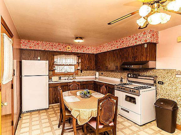 3rd image of 1517 N 36th Ave