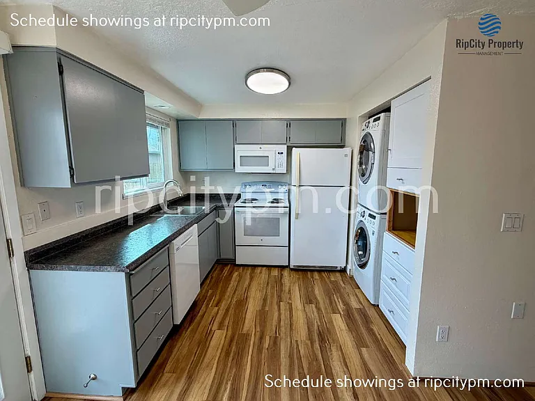 11837 SE Gladstone St — Photo 4