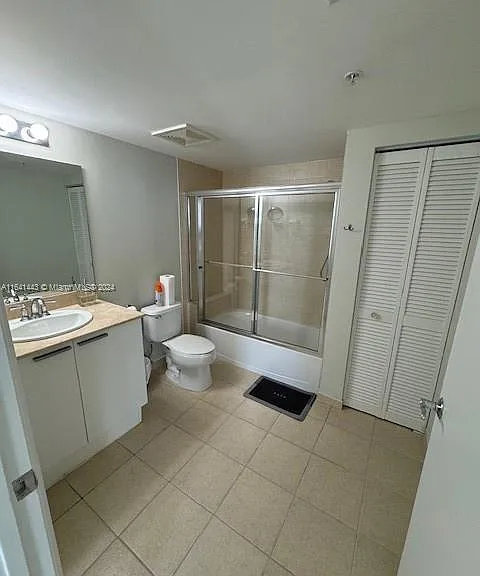 16699 Collins Ave #2409 — Photo 21