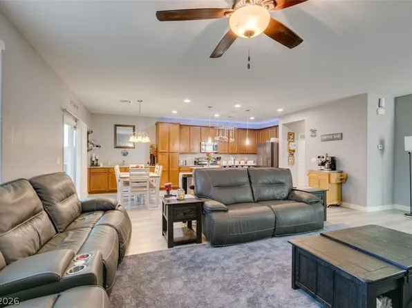 7745 Donner Peak St, Las Vegas, NV 89166