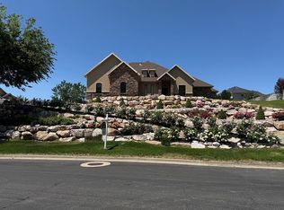 2675 E Bybee Dr, Ogden, UT 84403