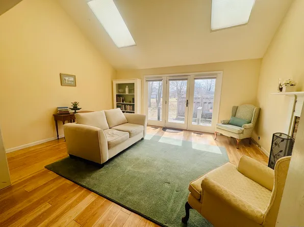 11 Coulter Street #3, Old Saybrook, CT 06475