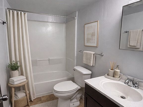 4th image of 827 E Turner St #Street101
