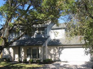 9011 Yucca Mountain Rd, Austin, TX 78759