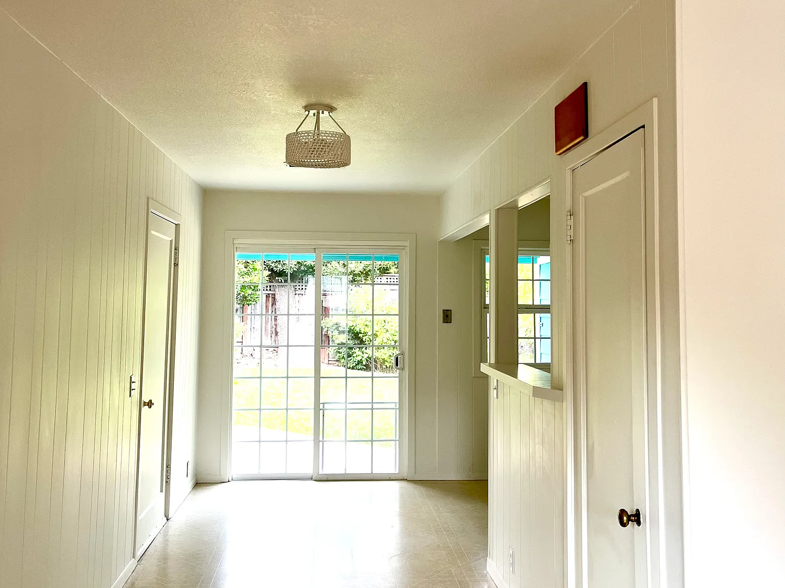 2 bed, 845 sqft, $3,450 — Photo 4